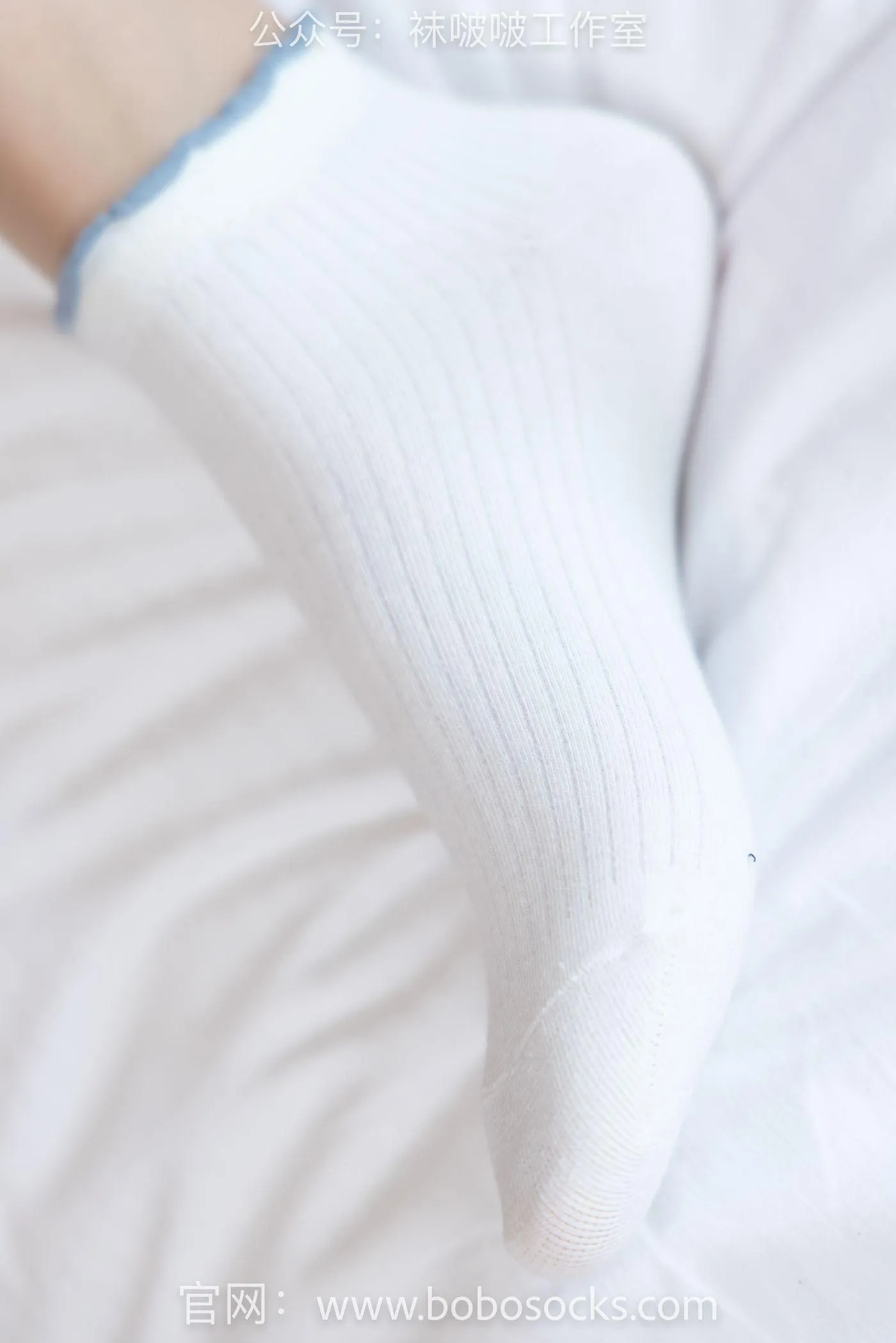 [BoBoSocks袜啵啵]NO.096 小甜豆-板鞋、白棉袜、油亮肉丝 [145P]插图6